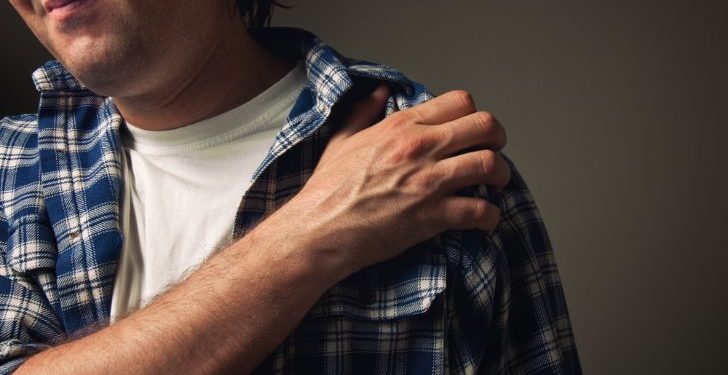 אורן זריף העביר לי את כאבי הכתפיים – Oren Zarif