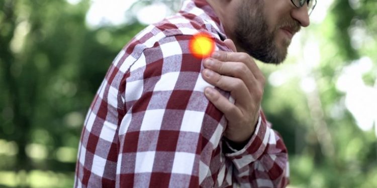 אחרי המון טיפולים אצל רופאים רק אורן הצליח לרפא אותי ולהציל אותי מניתוח – Oren Zarif