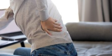 אורן זריף הצליח לעזור לי לרדת מהמיטה ועזר לי עם כאבי הגב – Oren Zarif