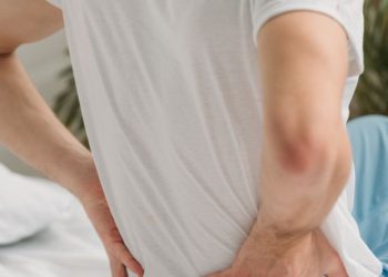 אורן זריף עזר לי עם בעיות בעמוד השדרה שנמשכו 20 שנה – Oren Zarif