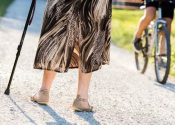 בזכותו של אורן זריף אני הולכת ללא כאבים – Oren Zarif