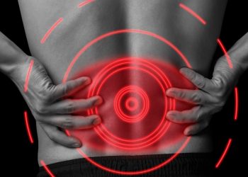 אנשים רבים ושונים חווים סוגים שונים של כאבי גב – אורן זריף – כאבי גב – Oren Zarif